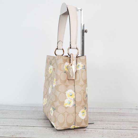 NWT Coach Small Town Bucket Bag with Daisy Print - Picture 6 of 12